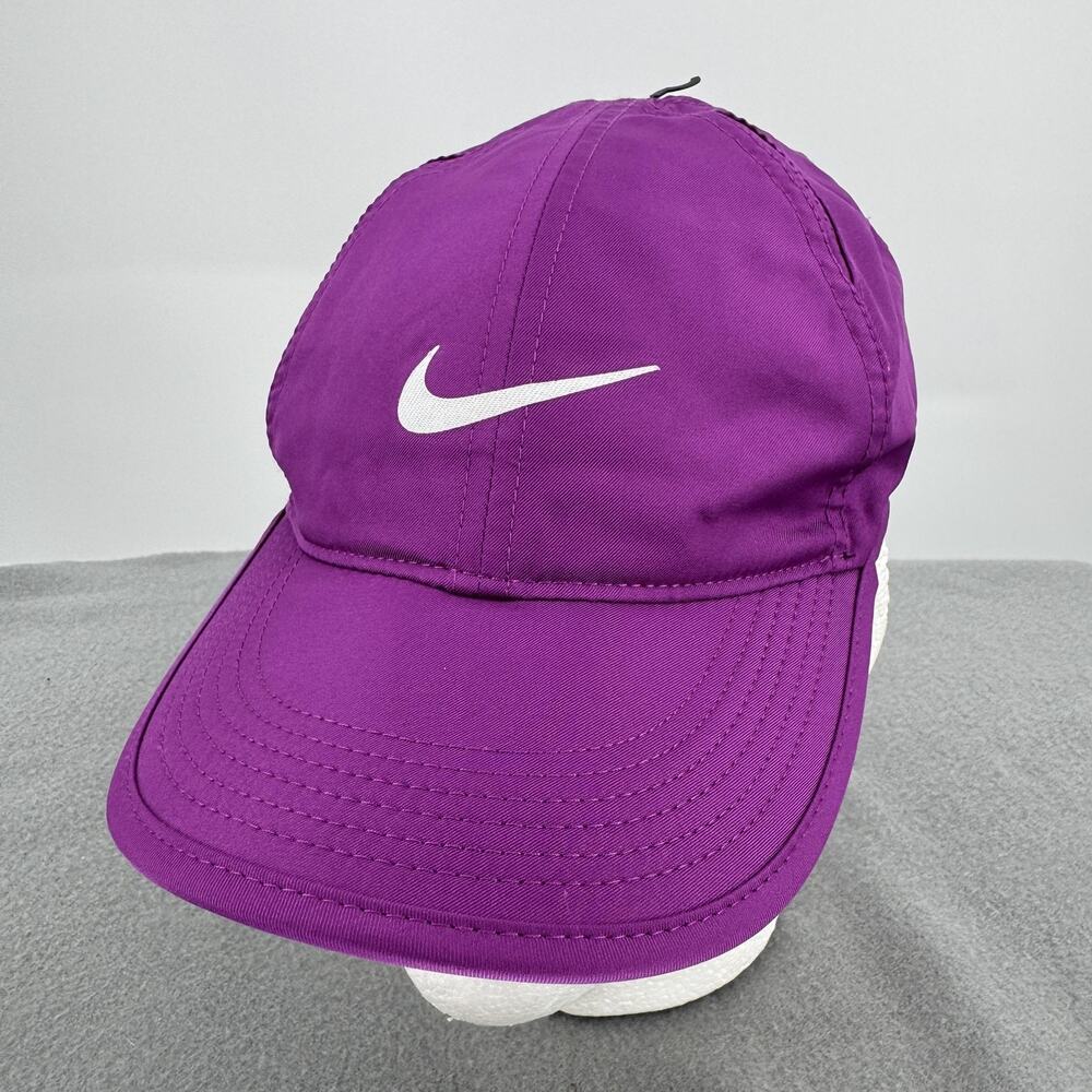 Nike Featherlight Dri-FIT Hat Cap Strap Back Adult One‎ Size Purple Swoosh Logo